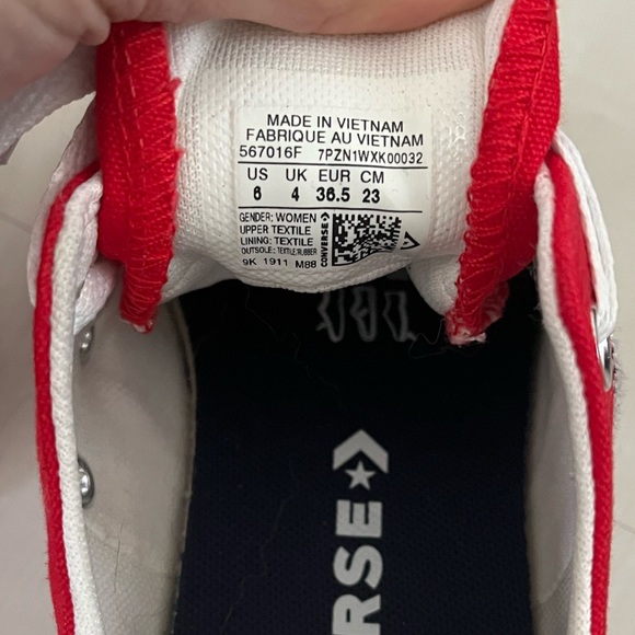 Gently Used Red Converse Ctas Classic Low Top Sneakers Woman’s Size 6 Canvas - Picture 9 of 9